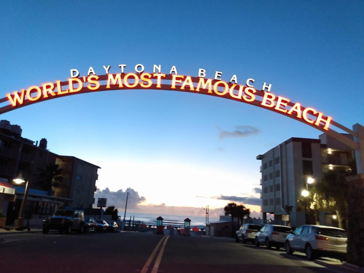 Ocean Balmy Warm Healing Breeze Under Sapphire Sky Year Round On Sunny Balcony Leilighet Daytona Beach Eksteriør bilde